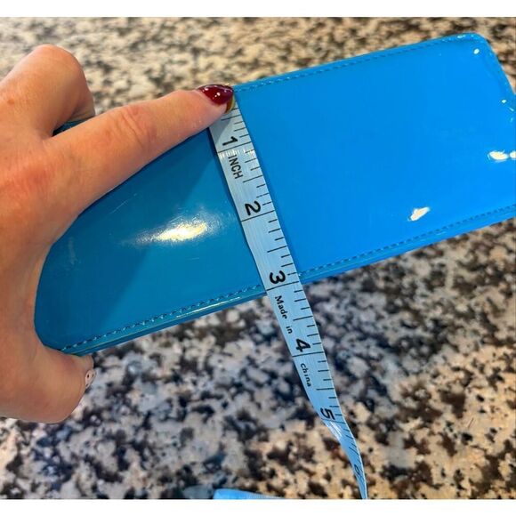 Glynit Molly shoulder bag in patent classic blue - Picture 7 of 7